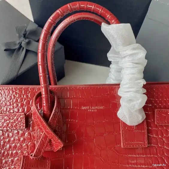 JOUR YSL DE BABY SAC 0429